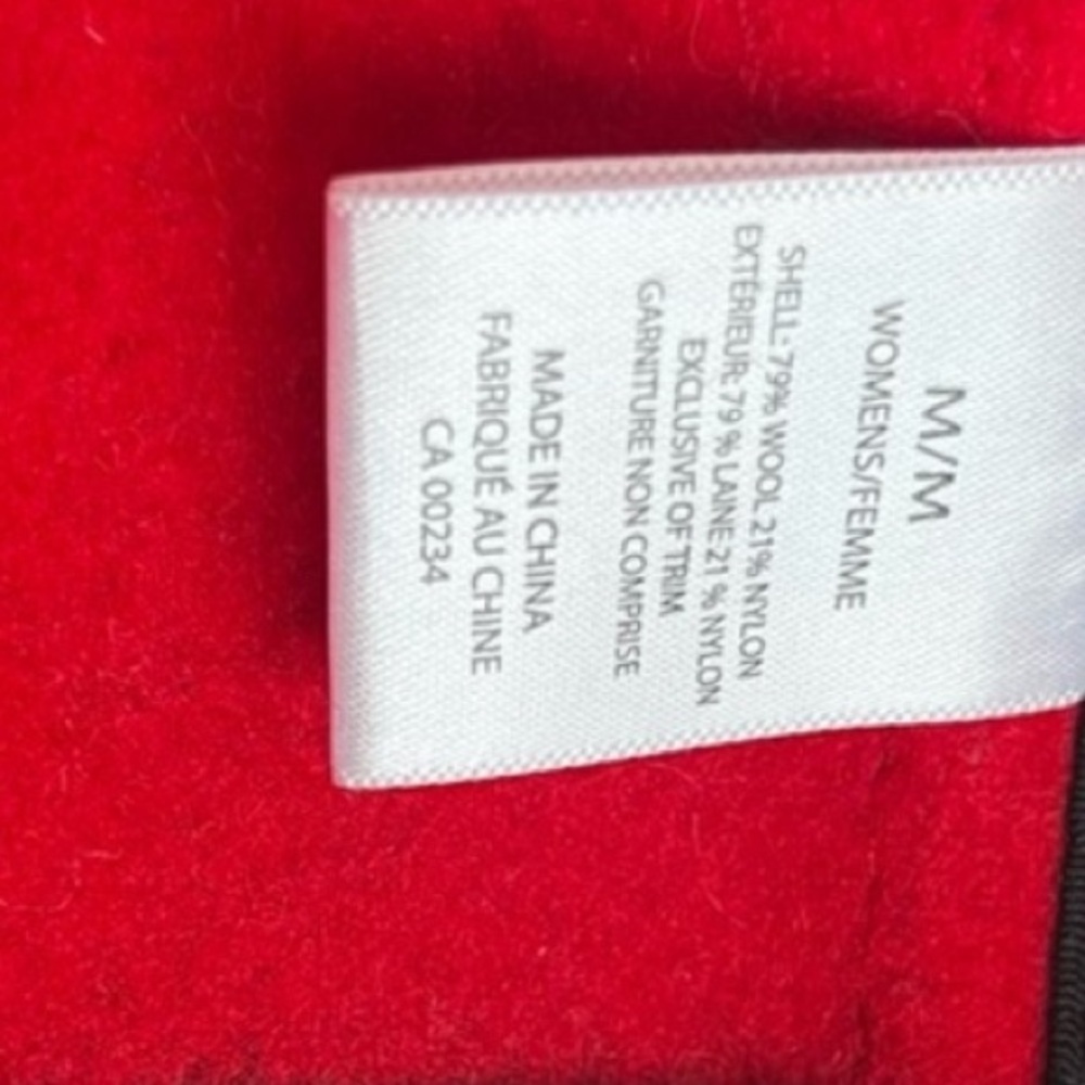 Hudson Bay Company - Vibrant Red Toggle Coat - Olympics - Casual - Size M - Picture 7 of 8
